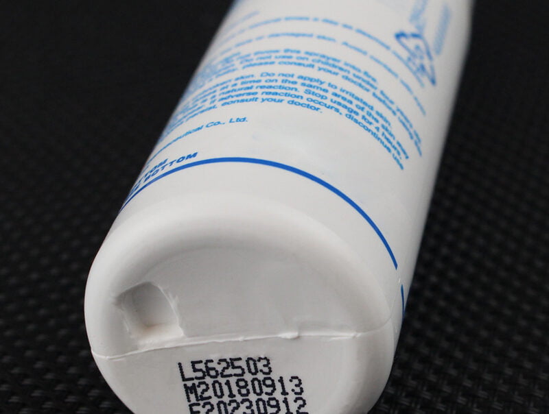 Printing on Rigid Plastic with industrial inkjet printer